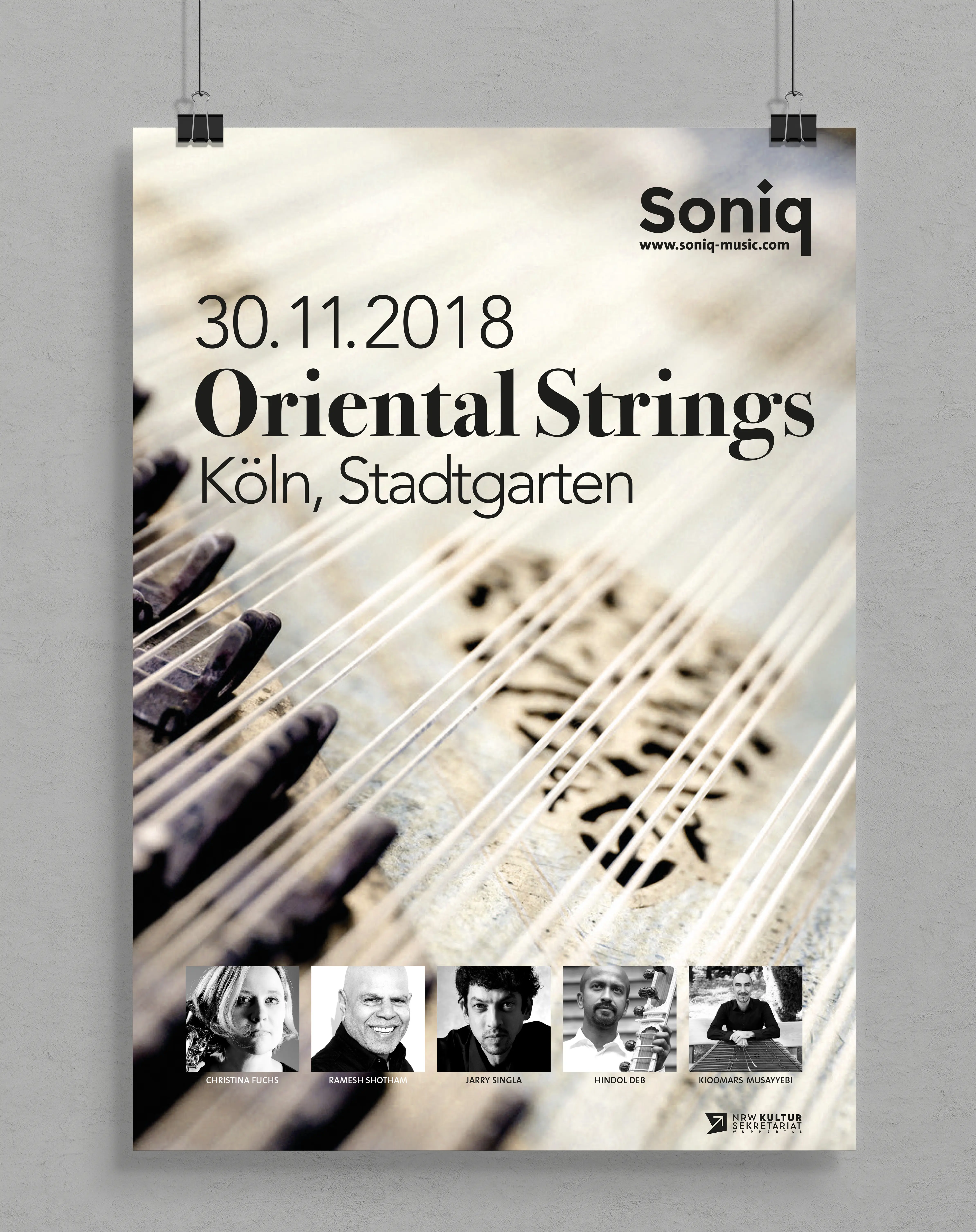 Hängendes Plakat Oriental Strings Soniq 2018